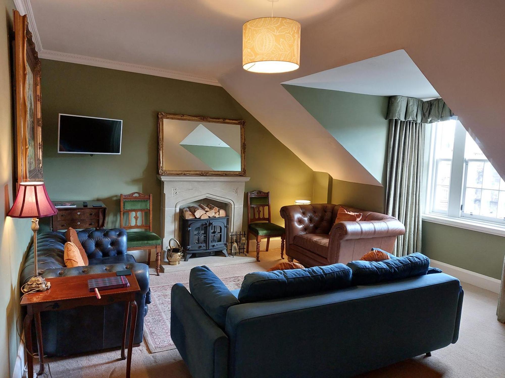 Stunning 5Br Royal Mile Penthouse Apartment Edinburgh Bagian luar foto